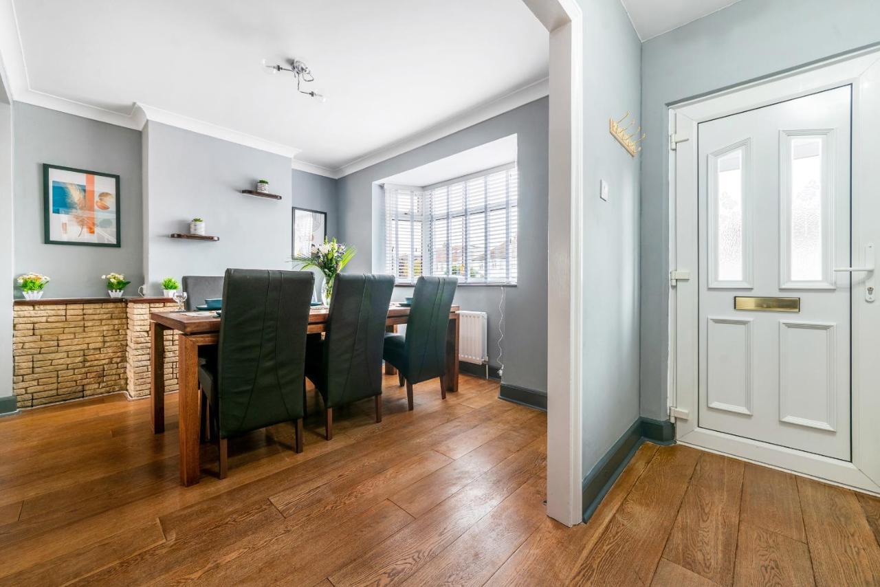 Вілла Stunning 3Br House W Garden & Parking In Richmond Кью Екстер'єр фото